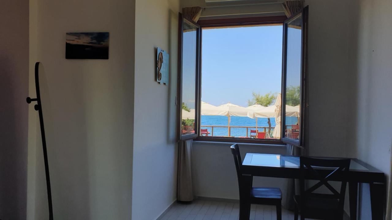 Cala Dei Mori Aparthotel Livorno Buitenkant foto