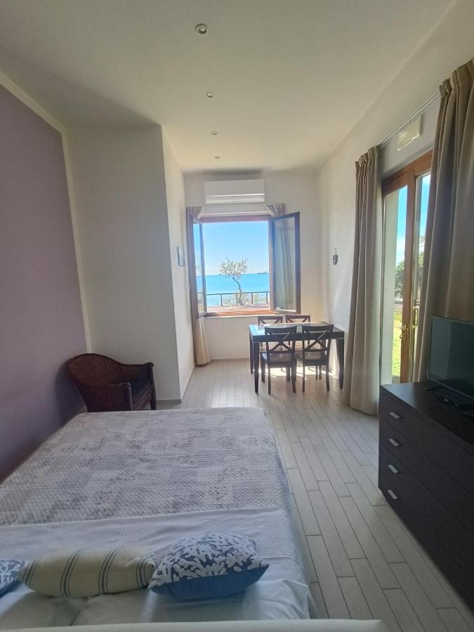 Cala Dei Mori Aparthotel Livorno Buitenkant foto